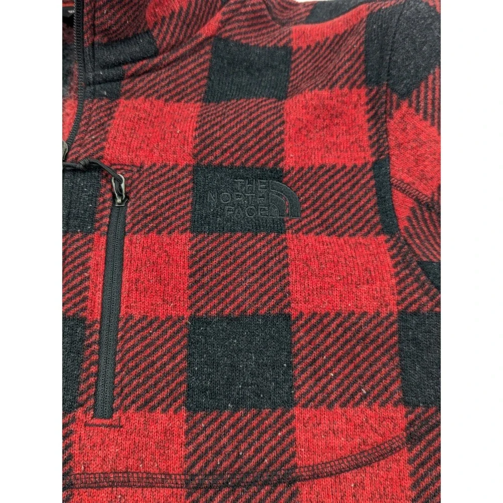 The North Face measurements sweater